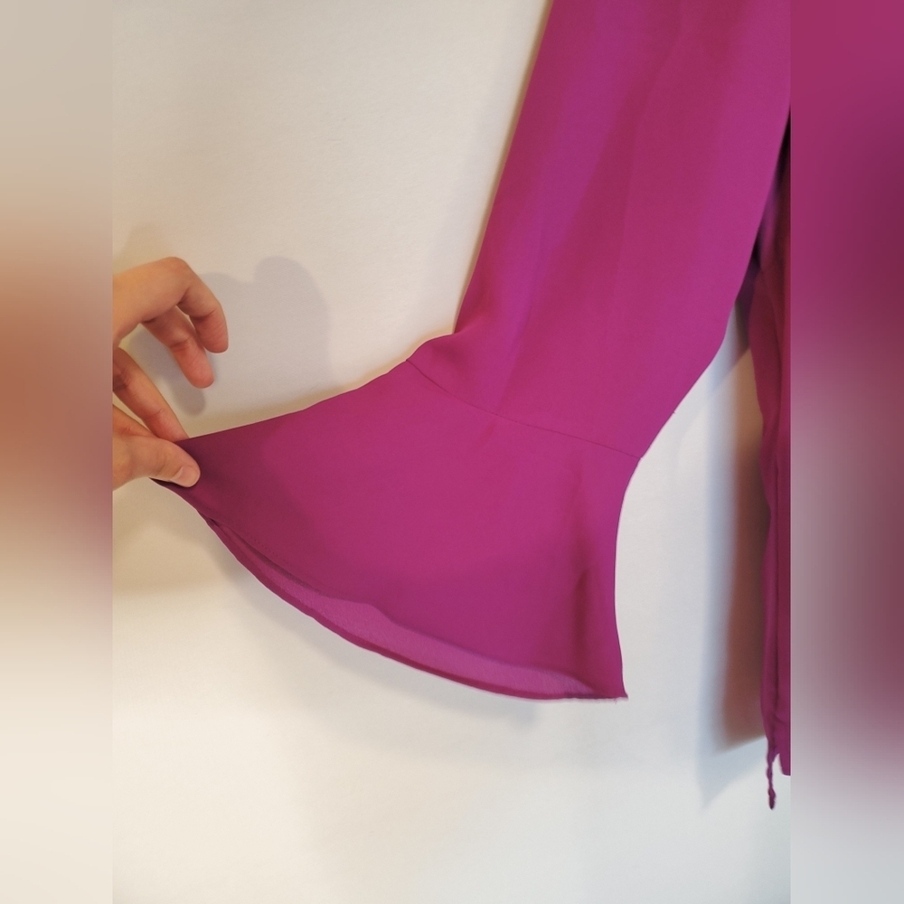 Violet & Claire Magenta Blouse with Flared Sleeves - Picture 5 of 6
